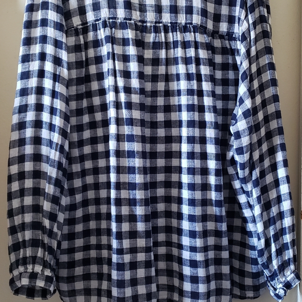 Long sleeve blouse